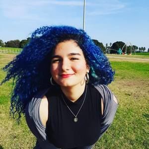 Meet your Posher, Analice